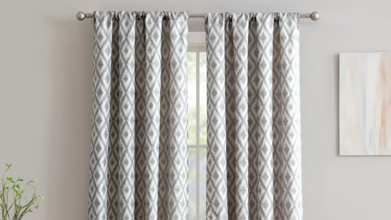 Curtain Color Matching Tips: Choosing the Perfect Shades for Your Home